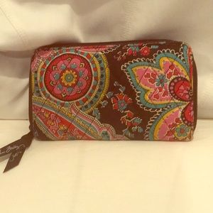 Vera Bradley wallet
